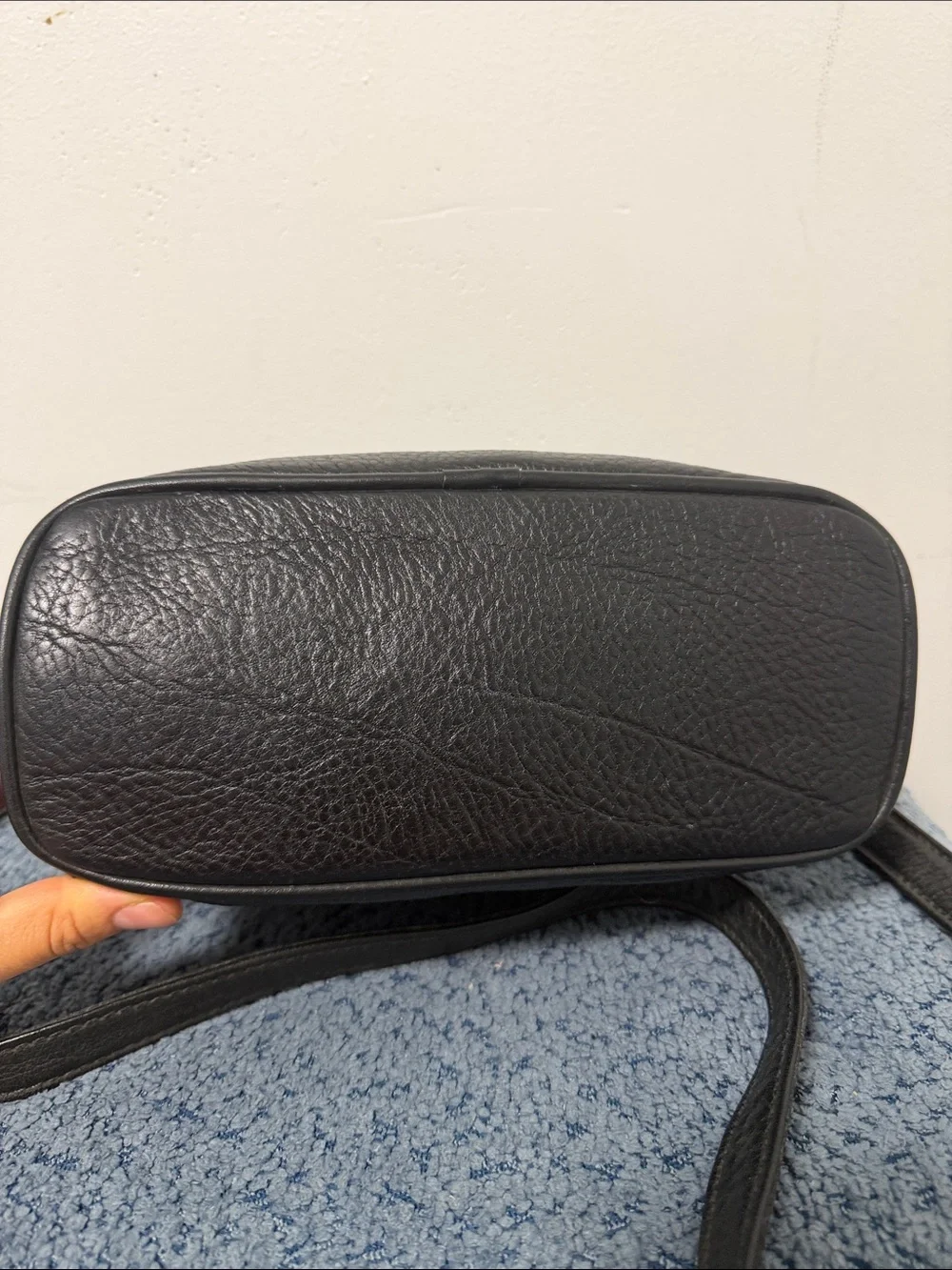 Coach classic handbag
